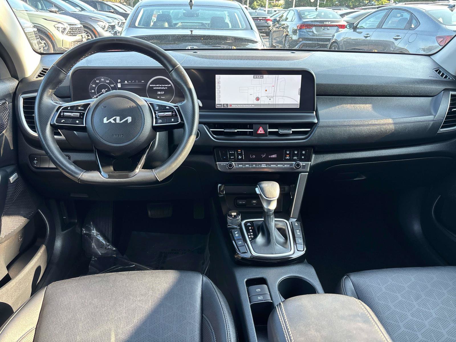Used 2024 Kia Seltos SX w/ SX Sunroof Package AWD/4WD image 8
