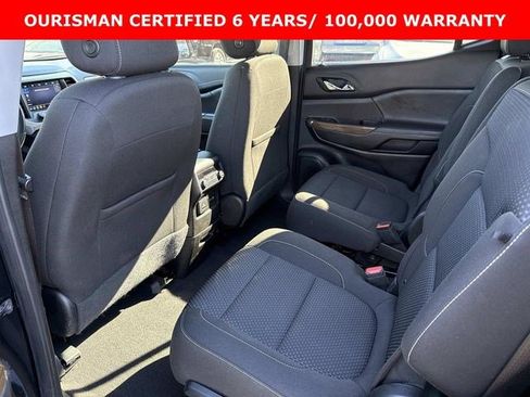 Certified 2023 GMC Acadia SLE w/ Driver Convenience Package image 16