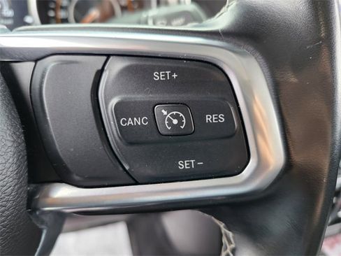 Used 2021 Jeep Gladiator Overland w/ LED Lighting Group image 27