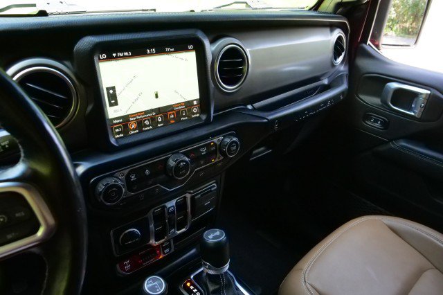 Used 2021 Jeep Wrangler Unlimited Rubicon AWD/4WD image 14