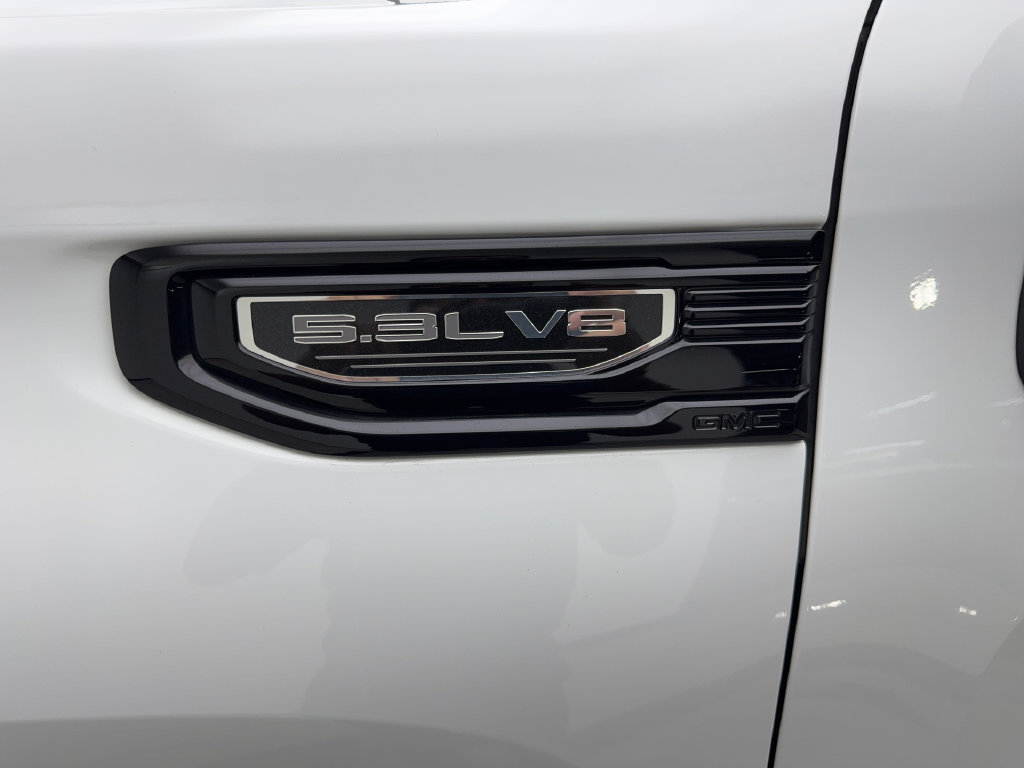 Used 2024 GMC Sierra 1500 Elevation w/ LPO, Elevation Black Package RWD image 27