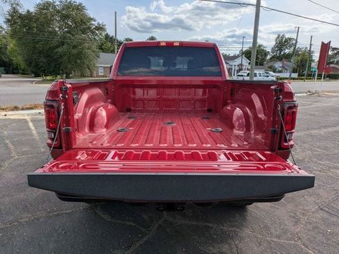 New 2026 RAM 2500 Tradesman AWD/4WD image 13
