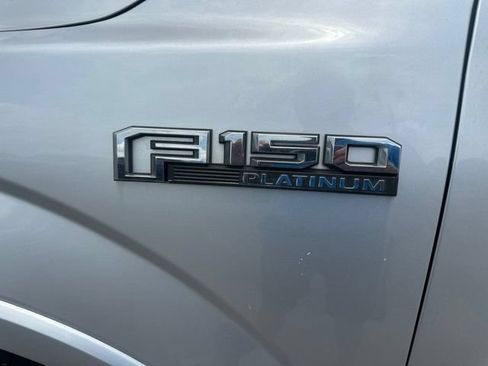 Used 2016 Ford F150 Platinum w/ Equipment Group 701A Luxury AWD/4WD image 29