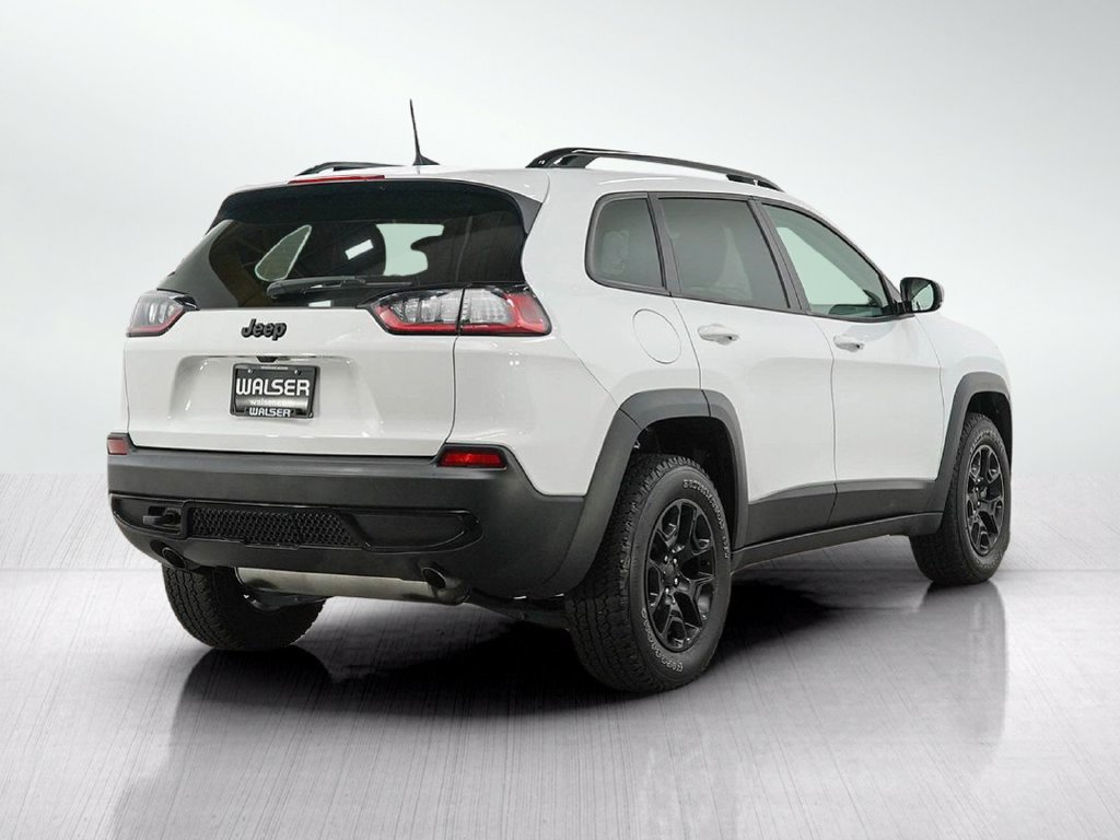 Used 2022 Jeep Cherokee Latitude w/ Sun & Sound Group AWD/4WD image 5