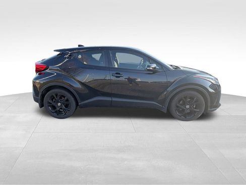 Used 2021 Toyota C-HR Nightshade image 8