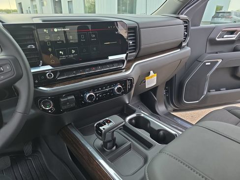 New 2026 GMC Sierra 1500 Elevation AWD/4WD image 23