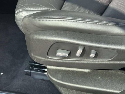 Used 2018 Cadillac XT5 Premium Luxury FWD image 20