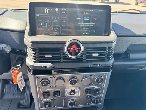 New 2025 INEOS Grenadier AWD/4WD image 12