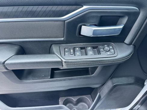 Used 2025 RAM 2500 Big Horn AWD/4WD image 22