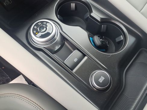 Used 2026 Ford Explorer Active image 17