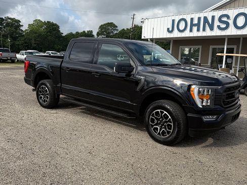 Used 2023 Ford F150 XLT w/ Equipment Group 302A High AWD/4WD image 8