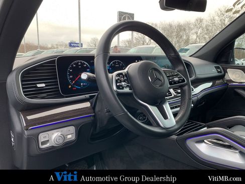 Used 2022 Mercedes-Benz GLE 450 GLE 450 image 17