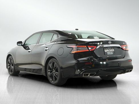 Used 2023 Nissan Maxima SL FWD image 3