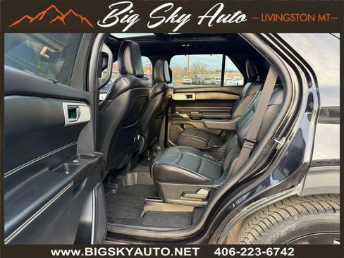 Used 2020 Ford Explorer ST w/ ST Street Pack image 17