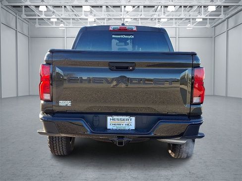 Certified 2024 Chevrolet Colorado Z71 w/ Z71 Convenience Package 2 image 6