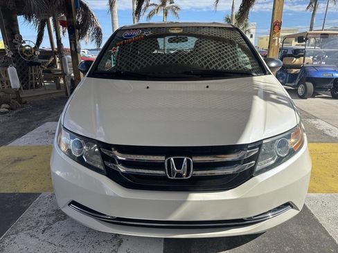 Used 2016 Honda Odyssey LX image 2