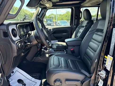 New 2026 Jeep Wrangler Unlimited Sport AWD/4WD image 19