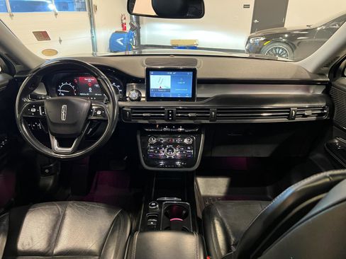 Used 2020 Lincoln Corsair AWD w/ Premium Package image 29