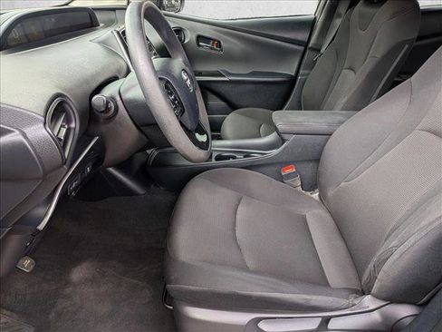 Used 2022 Toyota Prius L Eco image 8