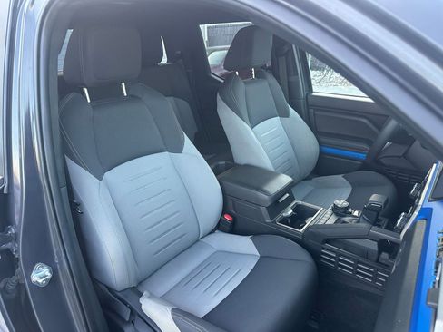 Used 2025 Toyota Tacoma TRD Off-Road image 34