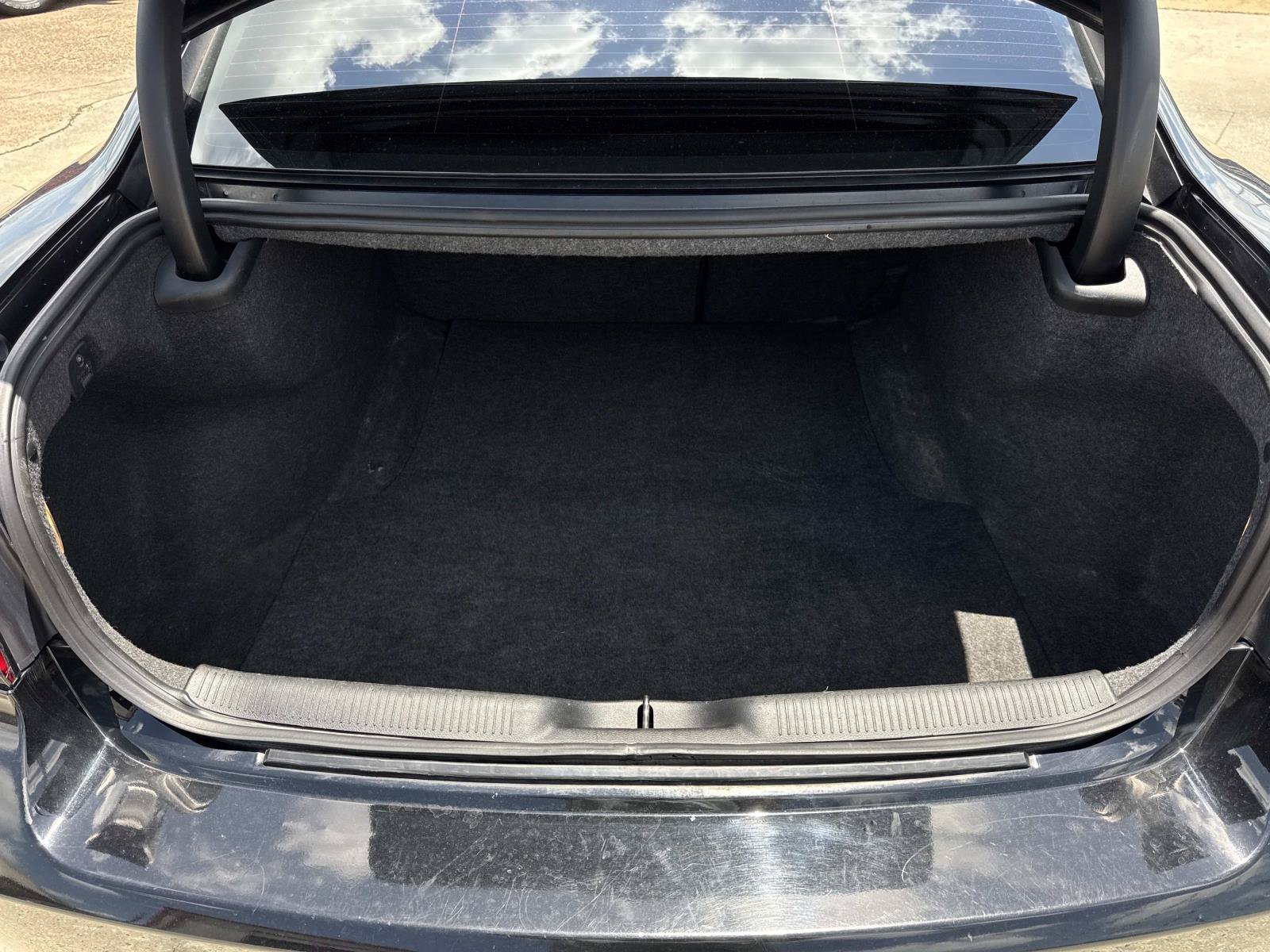 Used 2022 Dodge Charger Scat Pack RWD image 8