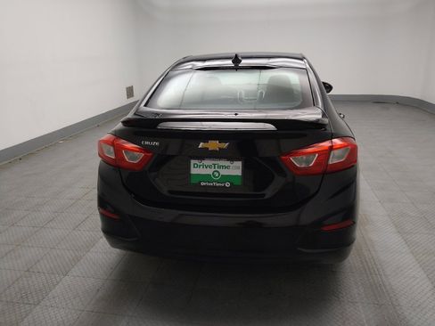 Used 2017 Chevrolet Cruze LS image 7