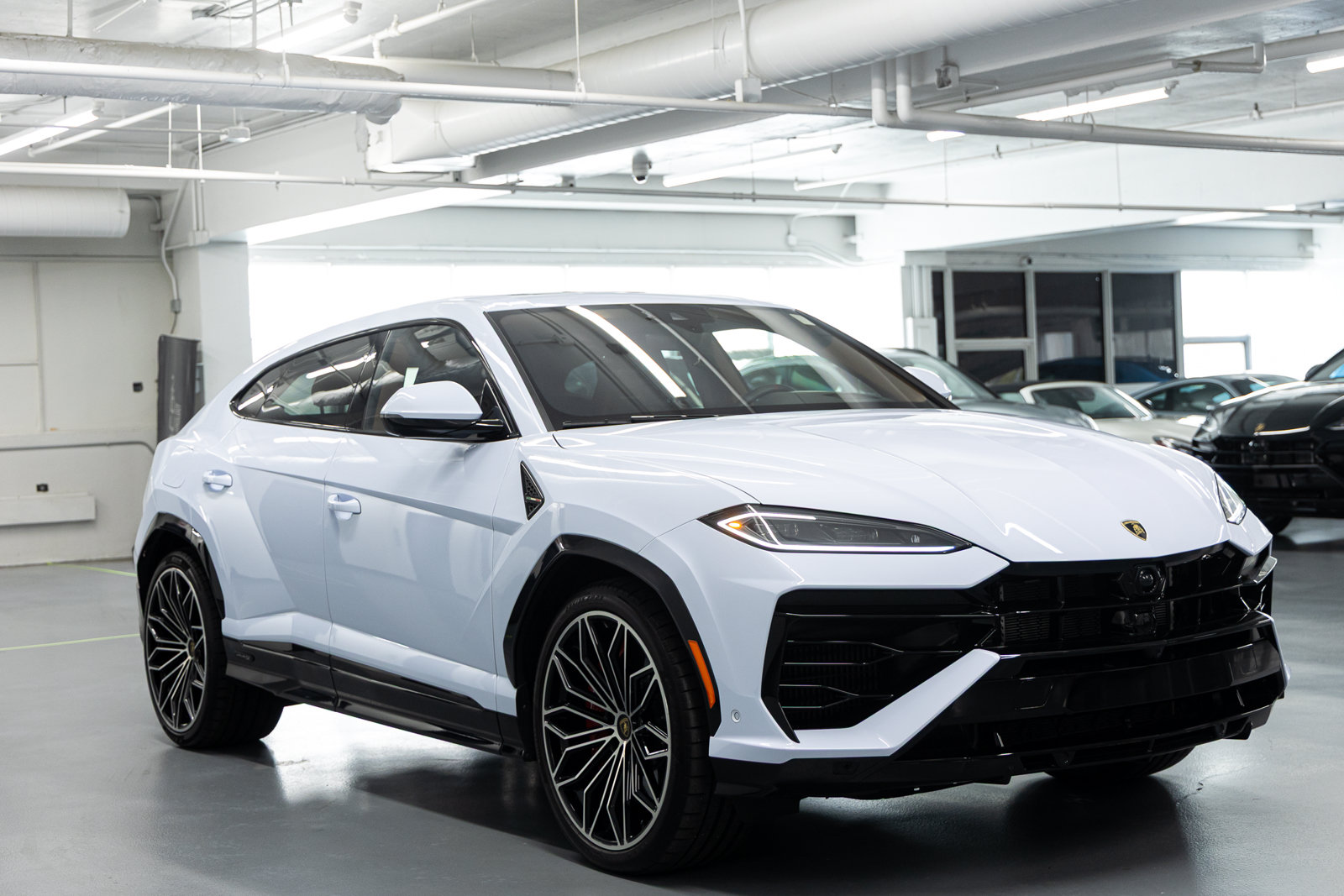 Used 2026 Lamborghini Urus S AWD/4WD image 9