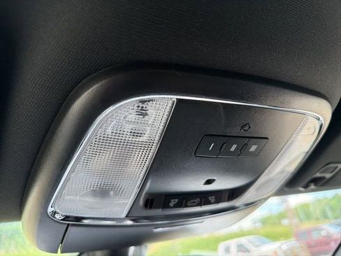 Used 2022 Jeep Grand Cherokee Laredo X RWD image 22