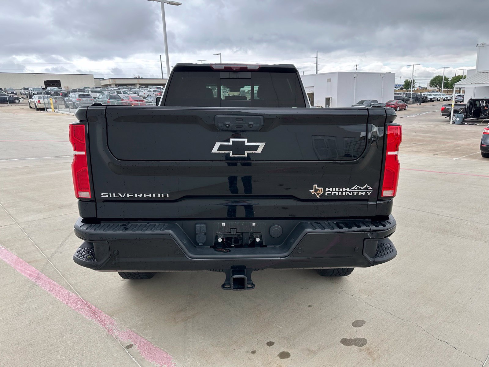 Used 2024 Chevrolet Silverado 2500 High Country w/ High Country Premium Package AWD/4WD image 6