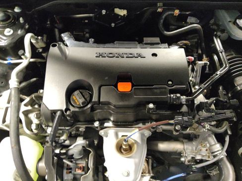 Used 2022 Honda Civic LX image 30