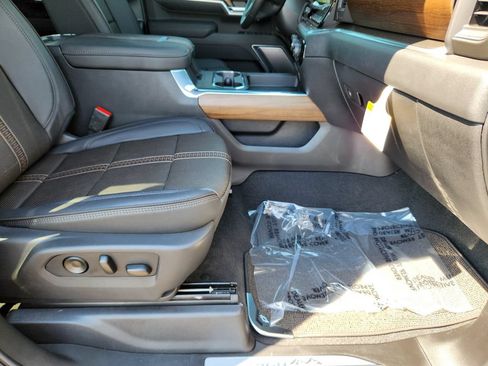 New 2026 Chevrolet Silverado 3500 High Country w/ High Country Premium Package AWD/4WD image 16