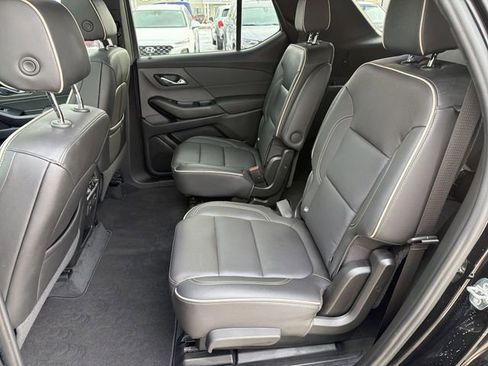 Certified 2023 Chevrolet Traverse Premier image 24