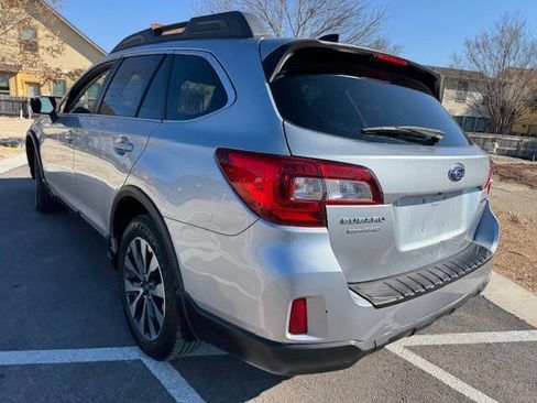 Used 2016 Subaru Outback 2.5i Limited image 14
