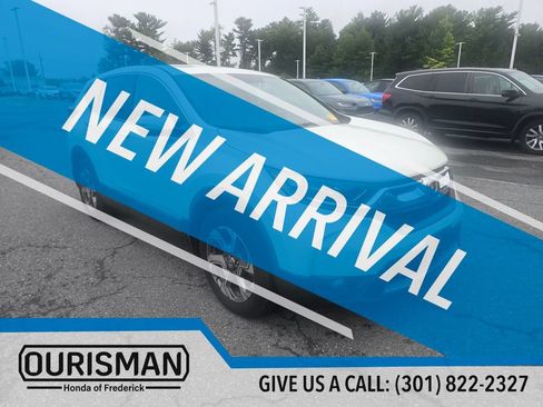 Used 2017 Honda CR-V EX image 2