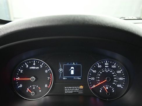 Used 2019 Kia Sportage LX w/ LX Popular Package FWD image 13
