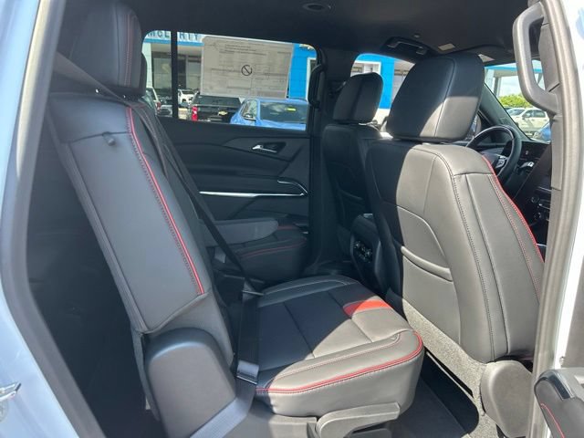 New 2027 Chevrolet Traverse RS FWD image 33