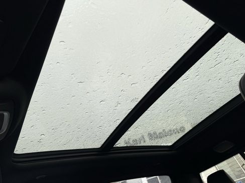 Used 2020 RAM 1500 Limited image 12