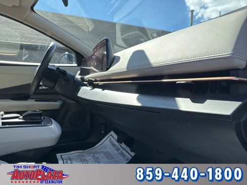 Used 2023 Nissan Ariya AWD image 60
