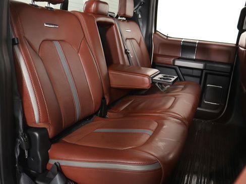 Used 2019 Ford F150 Platinum w/ Equipment Group 701A Luxury image 19