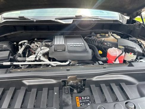 Certified 2023 Chevrolet Silverado 1500 LTZ w/ Technology Package AWD/4WD image 26