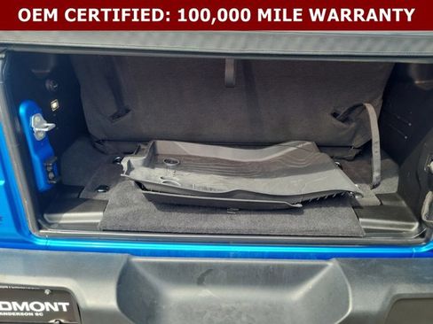 Certified 2025 Jeep Wrangler Sport AWD/4WD image 13
