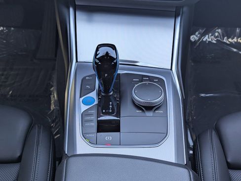 Used 2022 BMW i4 eDrive40 w/ Premium Package image 14