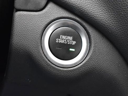 Used 2024 Chevrolet Equinox LT image 29