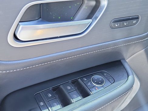 Used 2025 INFINITI QX80 Sensory AWD/4WD image 20