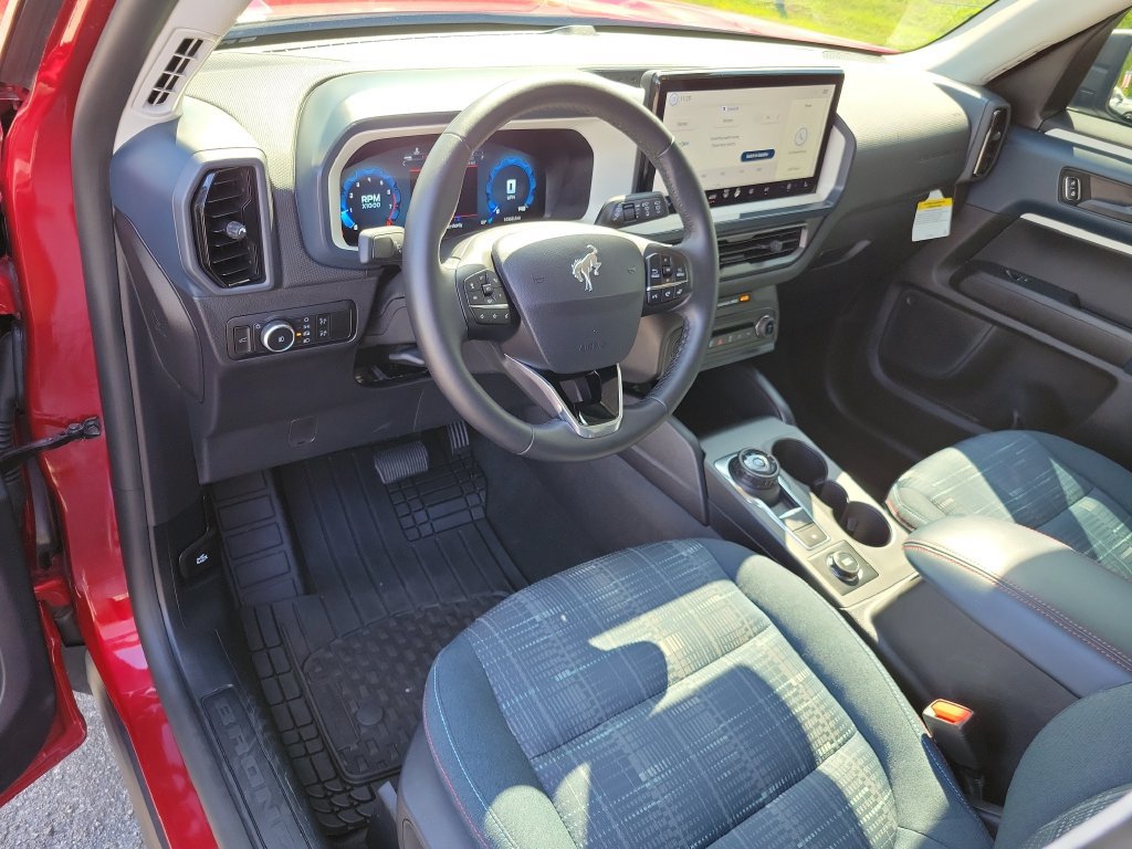 Used 2025 Ford Bronco Sport Heritage w/ Convenience Package AWD/4WD image 19