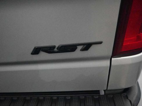 Used 2022 Chevrolet Silverado 1500 RST w/ Rally Edition AWD/4WD image 29