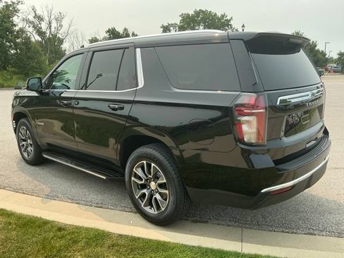 Used 2021 Chevrolet Tahoe LT w/ LT Signature Package AWD/4WD image 4