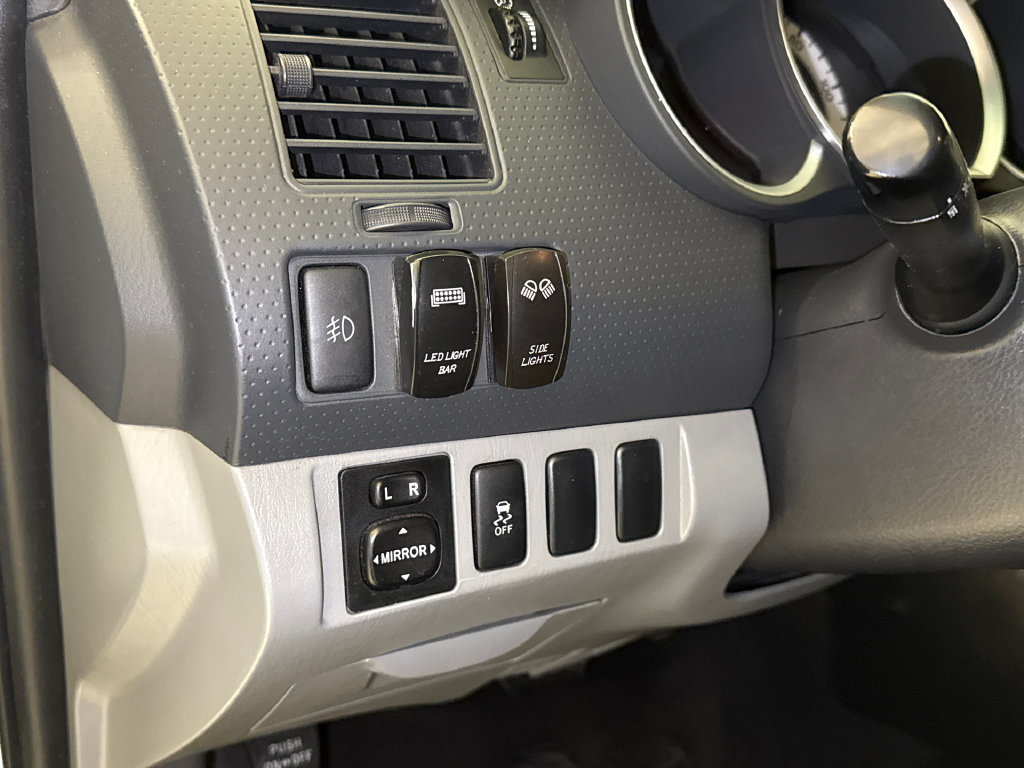 Used 2012 Toyota Tacoma PreRunner w/ SR5 Pkg RWD image 21