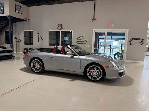 Used 2010 Porsche 911 Carrera S RWD image 82