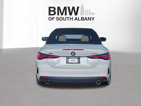 Used 2023 BMW 430i xDrive Convertible w/ Premium Package image 5